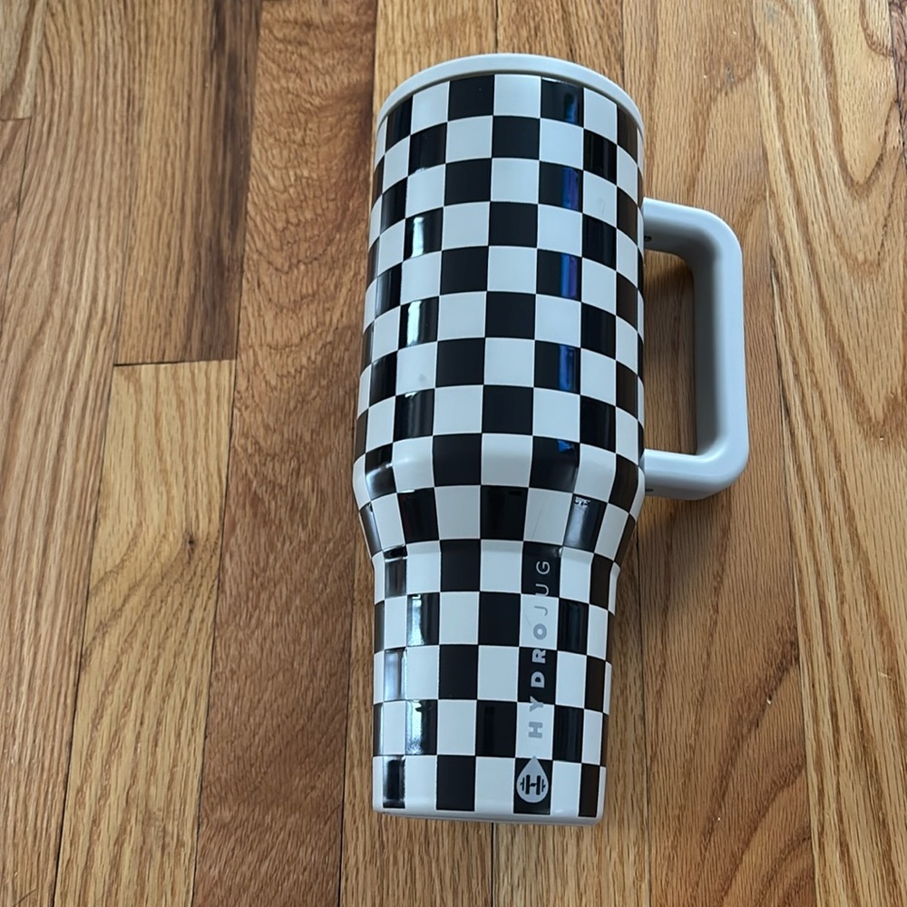 Hydrojug Checkers